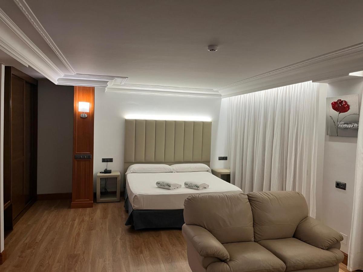 Gran Hotel Liber & Spa Playa Golf Noja Esterno foto