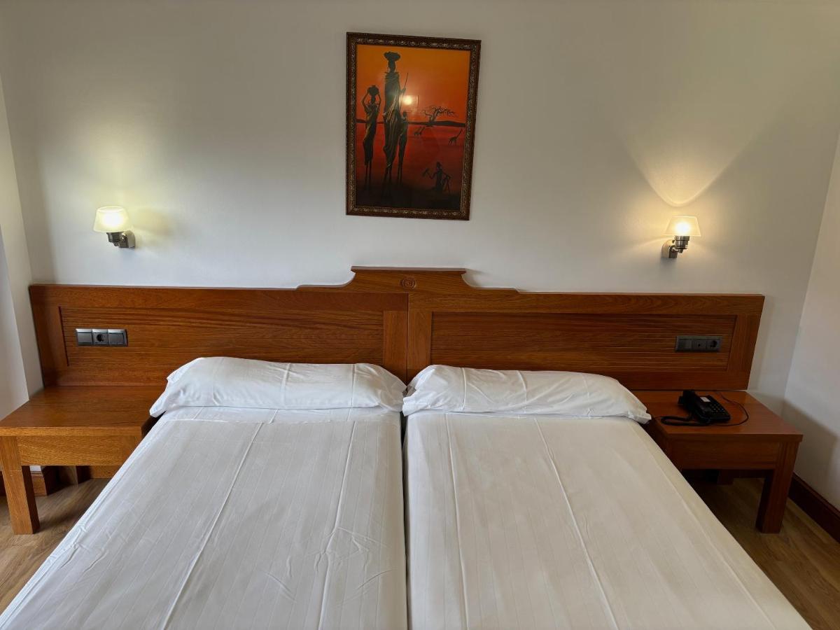 Gran Hotel Liber & Spa Playa Golf Noja Esterno foto